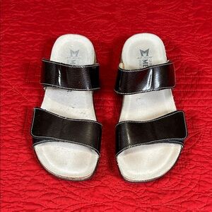 Mephisto Agda Black Slip-on Sandals